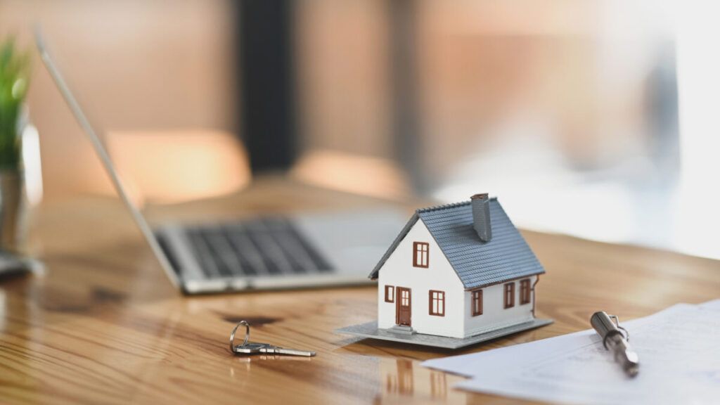 ¿Qué impuestos se aplican al incremento patrimonial por la venta de una primera vivienda?