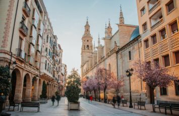 ¿Cómo se puede pedir el AvaLa Rioja para comprar casa?