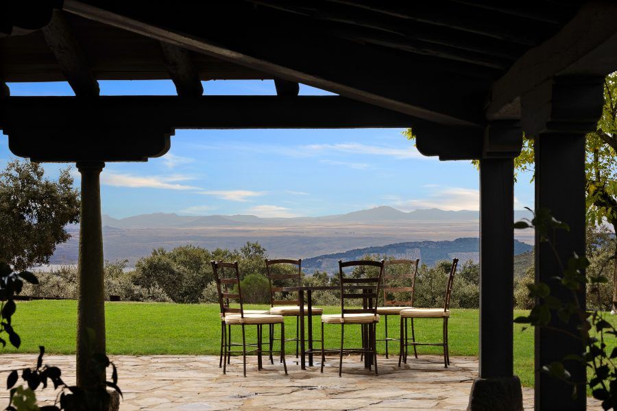 Exterior finca Zarza Capilla