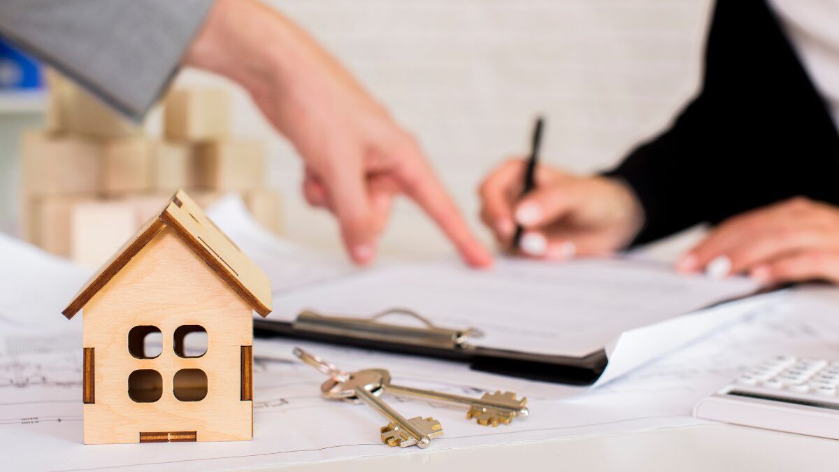 ¿Tendremos que firmar el contrato de alquiler ante notario?