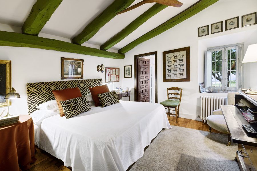 finca Zarza Capilla dormitorio