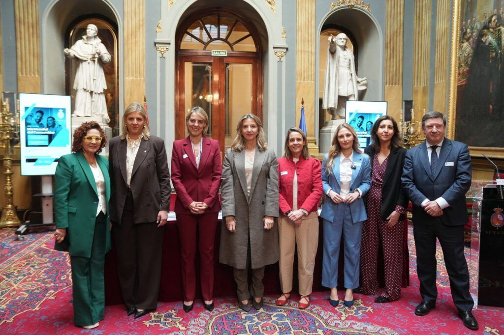 «Aunque el pago de la vivienda siempre ha sido el principal gasto del hogar, nunca había llegado a determinar decisiones esenciales como cuándo emanciparse, dónde vivir o incluso si formar o no una familia», María Matos en su intervención en el Senado