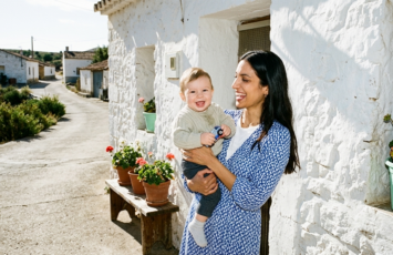 Municipios de menos de 1.000 habitantes en España: el 56,2% pierde población y solo concentran el 2,9% de los residentes