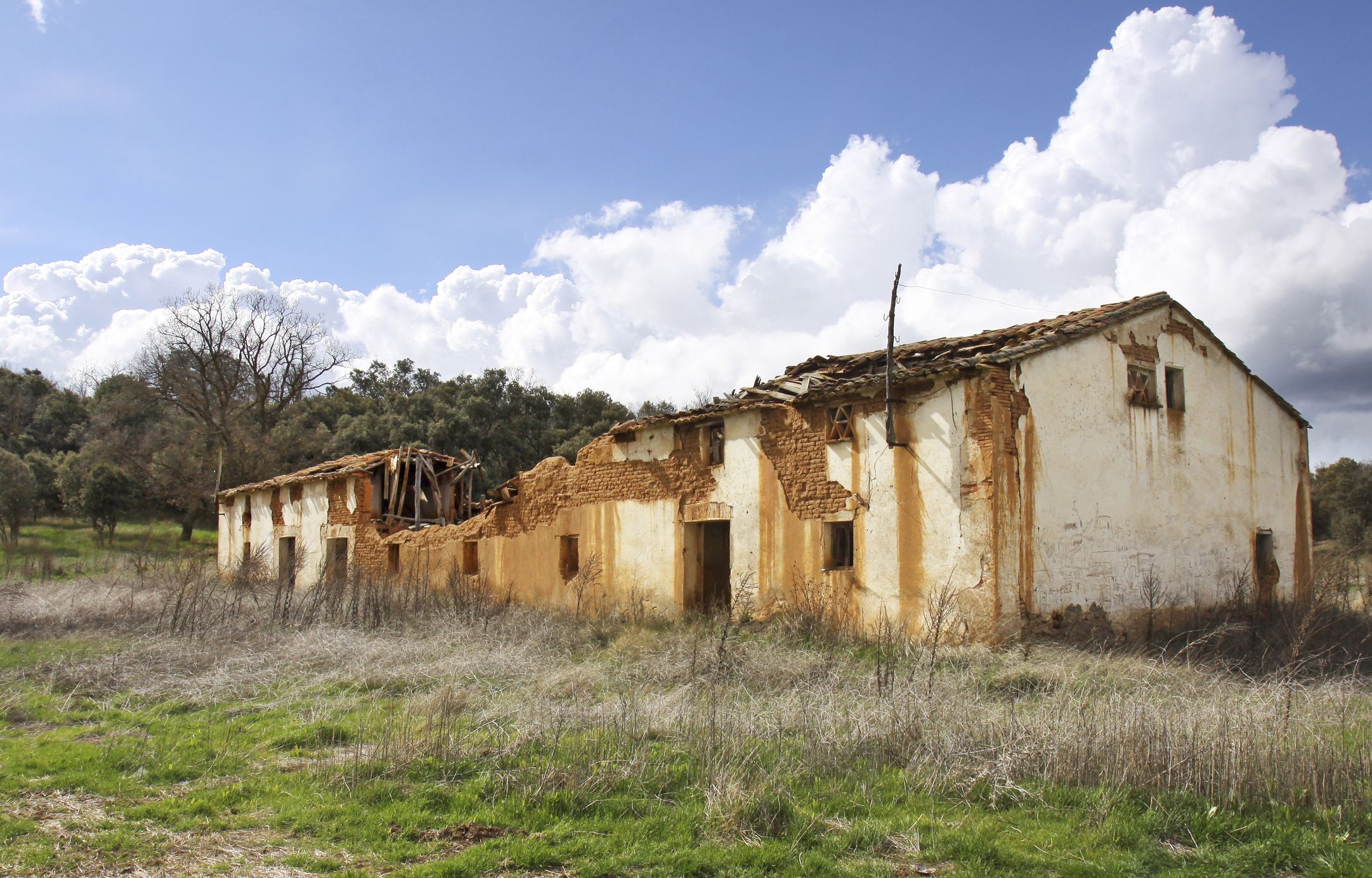 Casa en ruinas: ¿qué obligaciones tiene el ayuntamiento?
