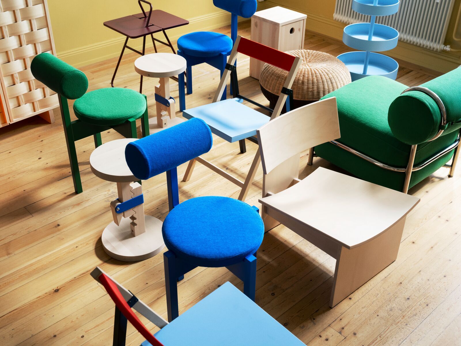 silla azul PS IKEA