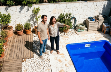 ¿Necesitas licencia de obra para instalar una piscina prefabricada? Normativa, costes y plazos reales