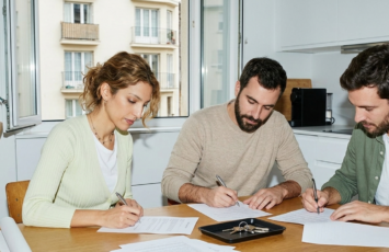Los españoles que comparten vivienda destinaron el 23% de su salario al alquiler de una habitación en 2025
