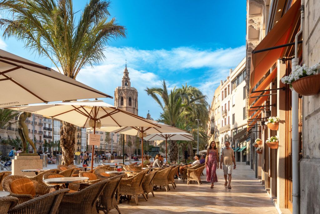 Au-delà de Madrid et Barcelone : Le guide complet pour choisir où vivre en Espagne quand on est étranger - Fotocasa Life Valence