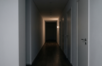 Comprar una casa con actividad paranormal… ¿Puede considerarse un vicio oculto según la ley española?