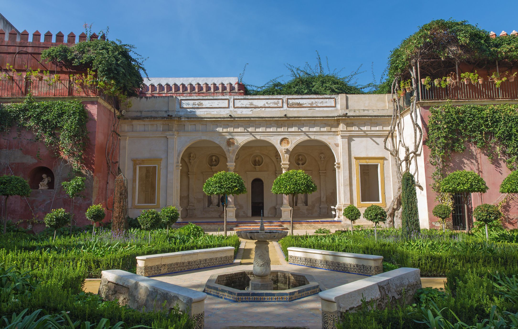 Patio de la Casa de Pilatos, una casa de cine en Sevilla donde se rodaron películas como Lawrence of Arabia y Kingdom of Heaven.