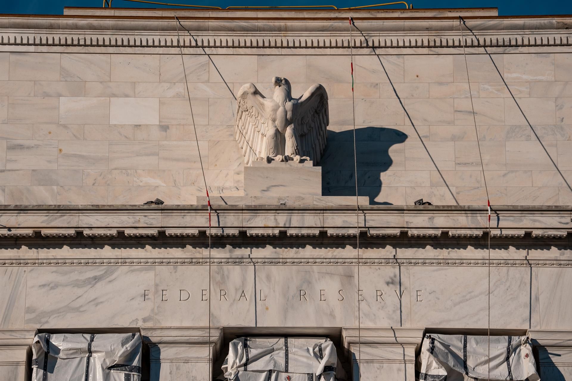La posición adoptada por la Fed a largo plazo marca la primera reunión bajo la batuta de Kevin Warsh
