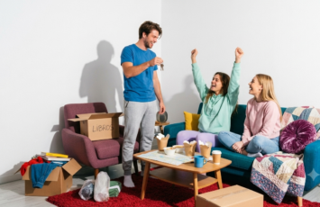 El truco para no llegar siempre tarde a los mejores anuncios de vivienda (y encontrar piso antes que los demás)