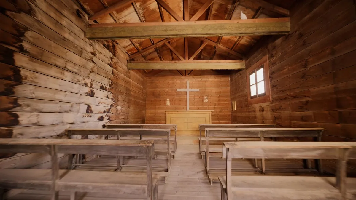 Western Leone Capilla